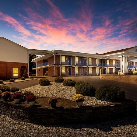 Surestay Hotel By Best Western Bardstown General Nelson Exterior photo