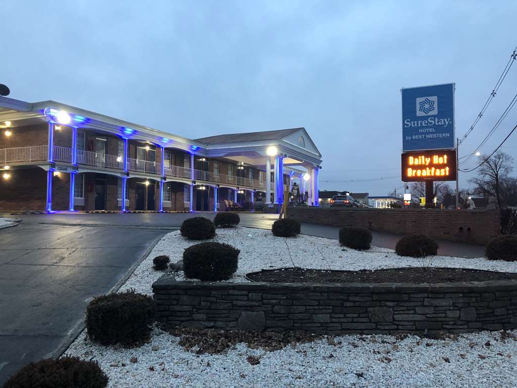 Surestay Hotel By Best Western Bardstown General Nelson Exterior photo